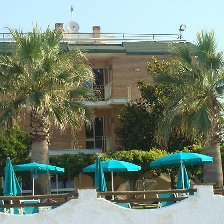 Villa Dei Principi Hotel Terracina Esterno foto