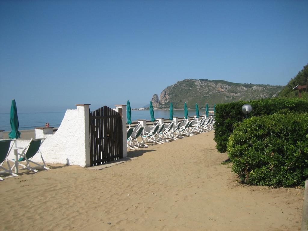 Villa Dei Principi Hotel Terracina Esterno foto